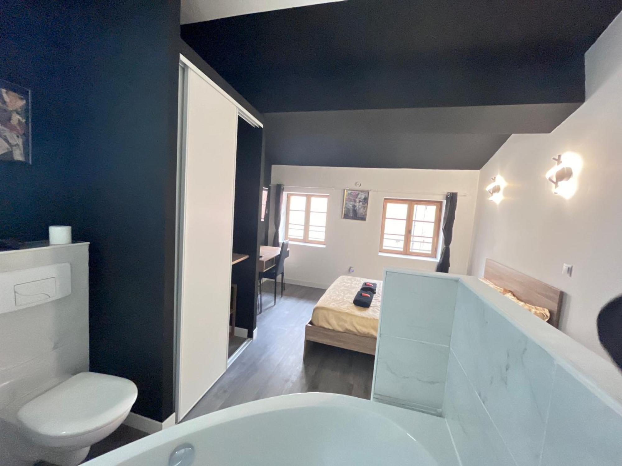 Charmant Studio Baignoire Ναρμπόν Εξωτερικό φωτογραφία